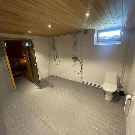 Napapiirin Eraekartano Apartamento Pello