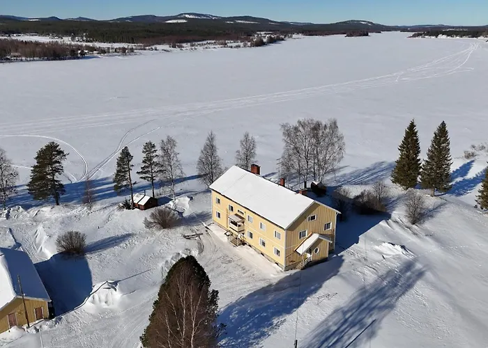 Napapiirin Eraekartano דירה פלו