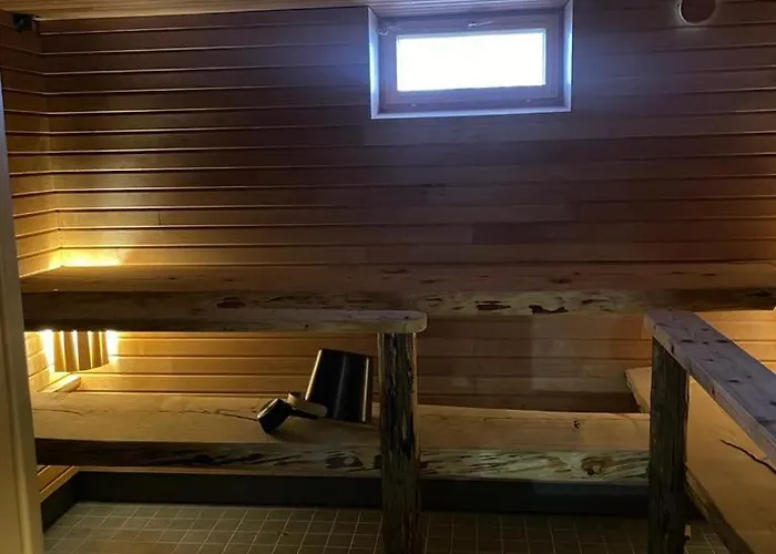 Napapiirin Eraekartano * Pello